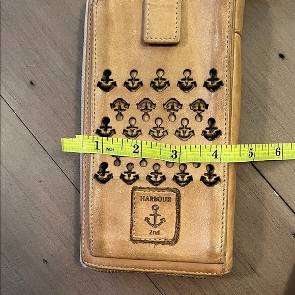 Harbour Genuine Leather Women’s Crossbody purse wallet 4”x8” Brown​ - Picture 6 of 7